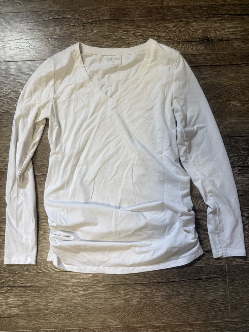 Old Navy Maternity V-neck long sleeve